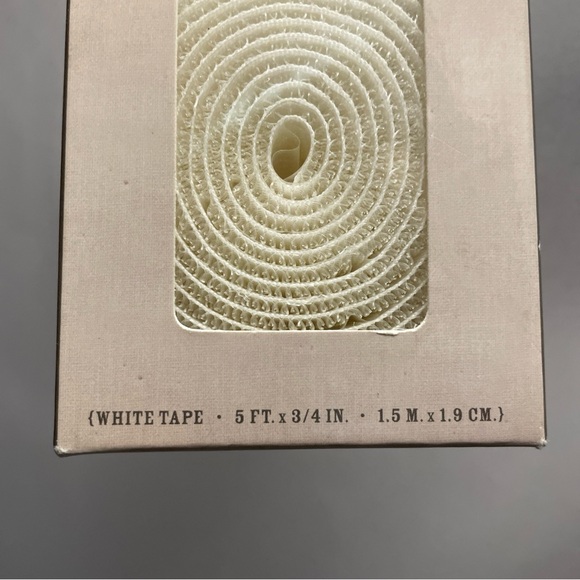 Sewology Hook & Loop Stick-on Fasteners, 2 boxes - Picture 3 of 3